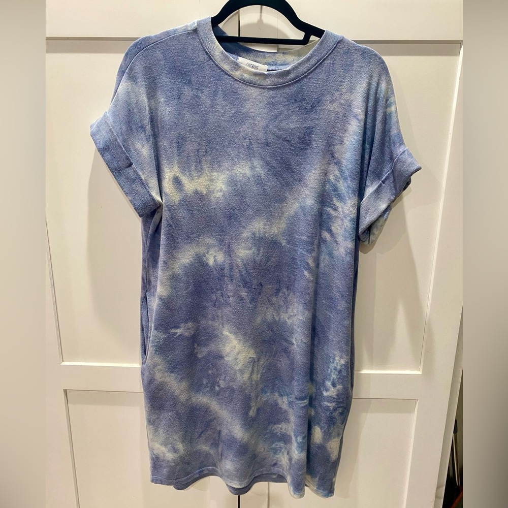 T Shirt dress with pockets!